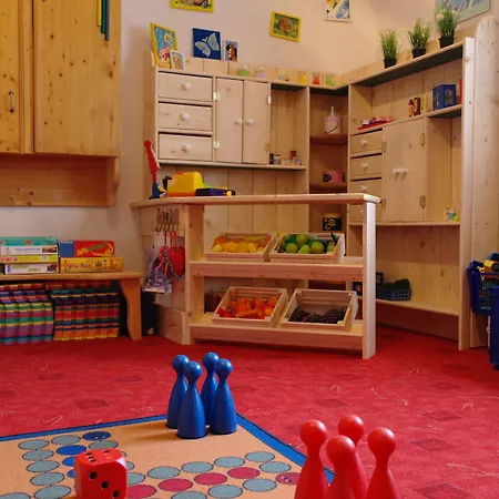 枫娜珂欧公寓酒店 *